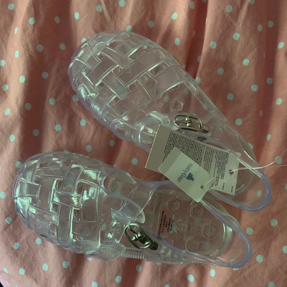 gap jelly shoes
